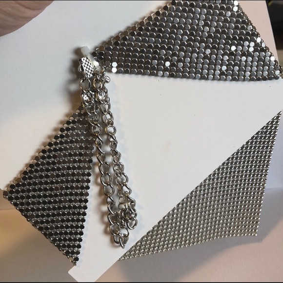 DOLLS KILL Robbery at the Disco Bandanna Choker - Picture 5 of 8